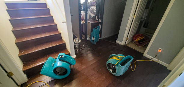 Best Emergency water damage restoration  in Selma, CA